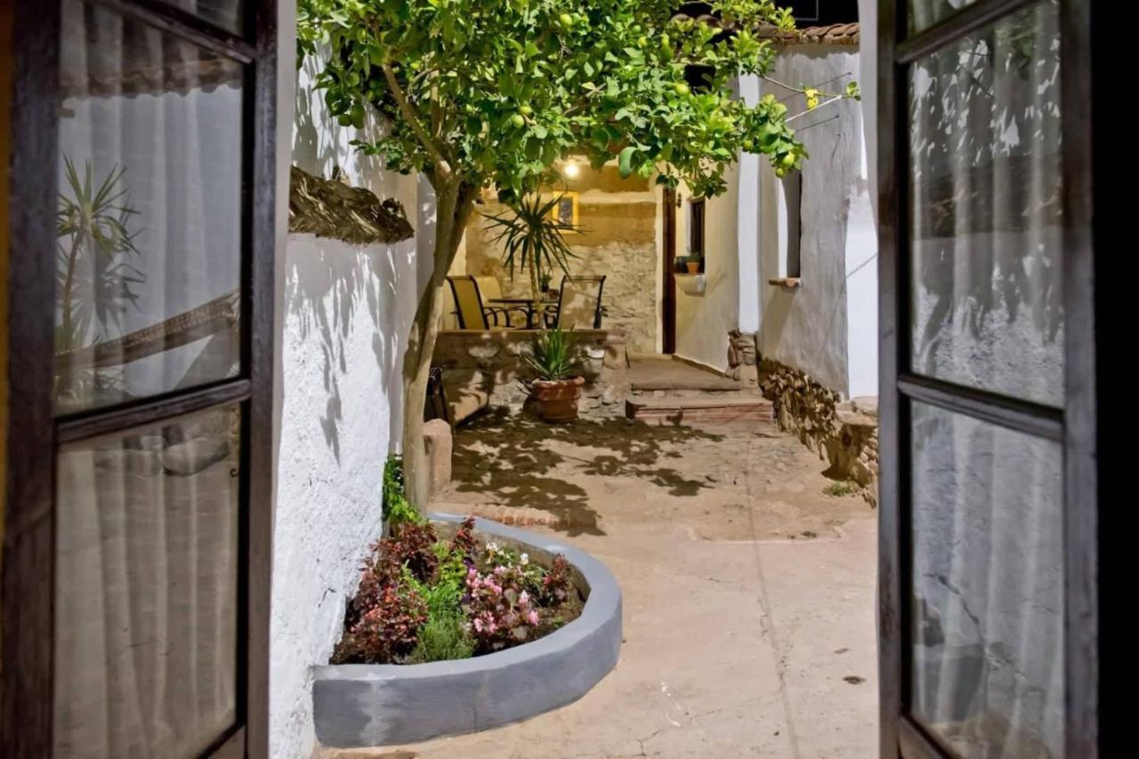 La Posada Medina de las Torres Екстер'єр фото